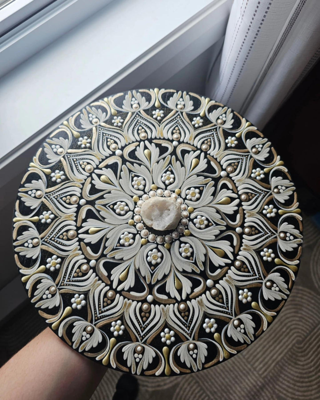 Flowering geode. Display at the holistic center of Harmony.