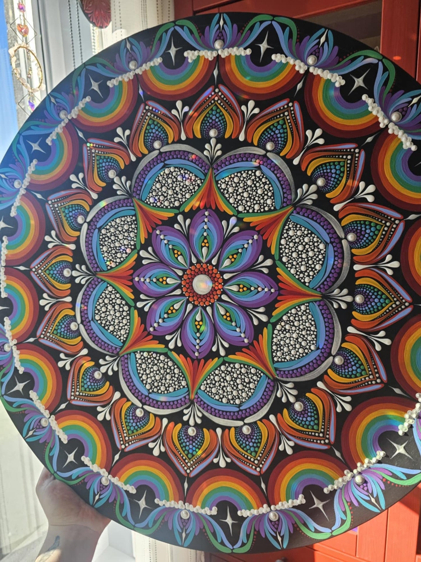 Over the rainbow, mandala 24 pouces sur toile