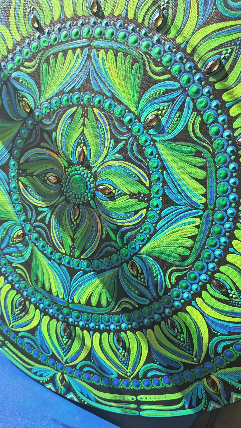 Paon des étoiles Galactique 🦚🌌Afficher au centre Holistique l'Harmonie.