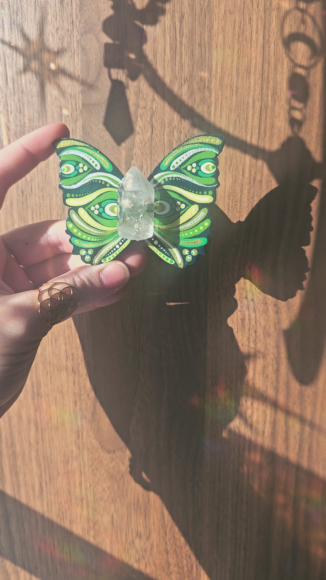 Aimant papillon avec quartz chlorite 💚✨