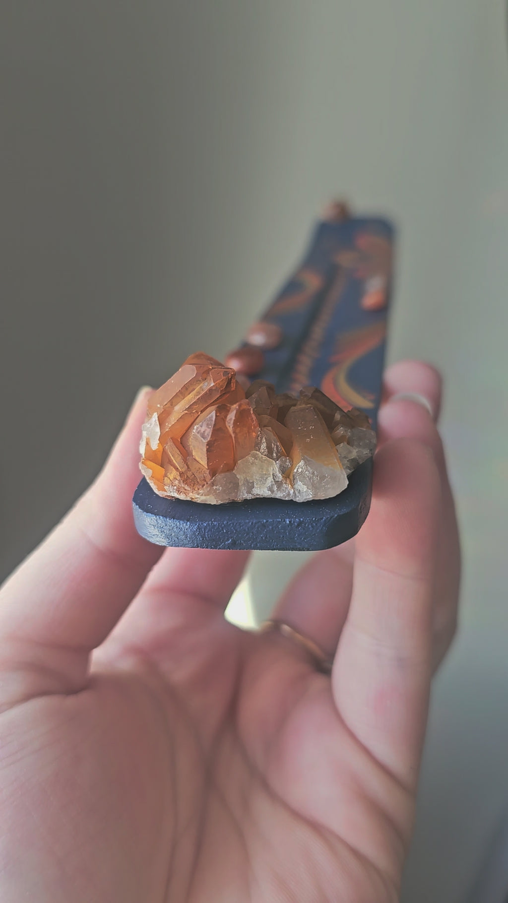 Incense burner with tangerine quartz 🍊