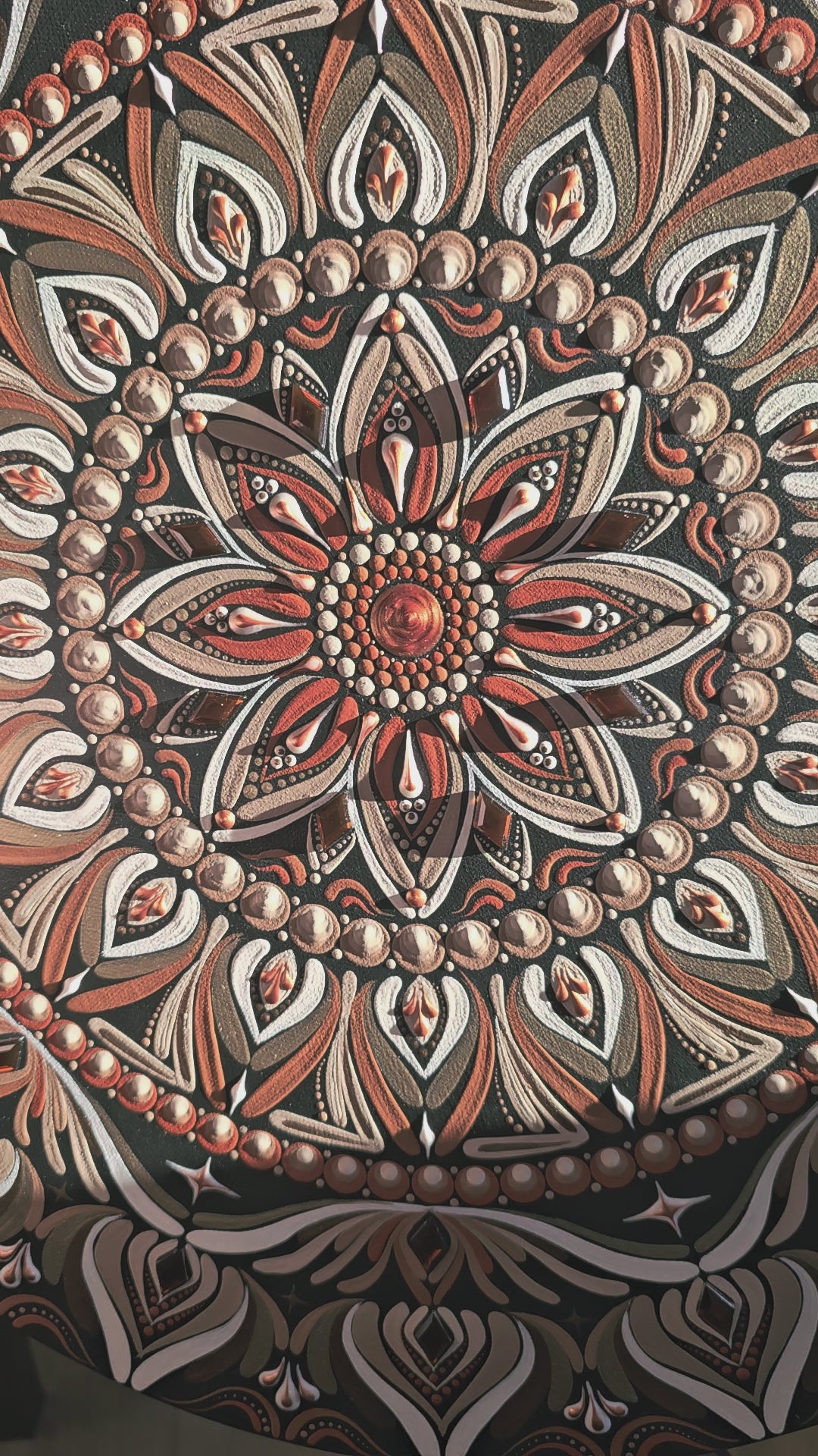 Lumière Terrienne ✨🤎Afficher au centre Holistique l'Harmonie.