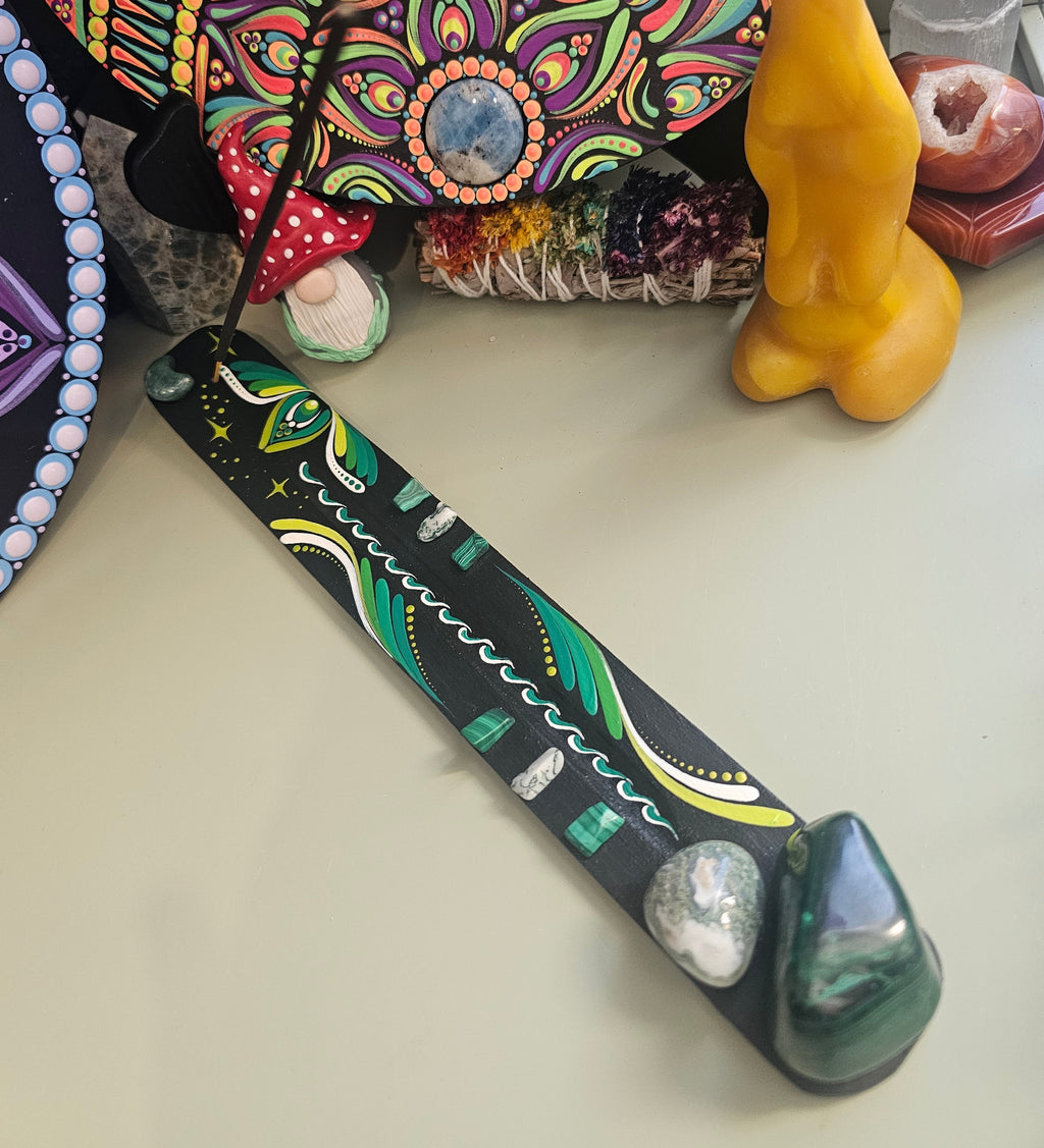 Incense burner, malachite and moss agate