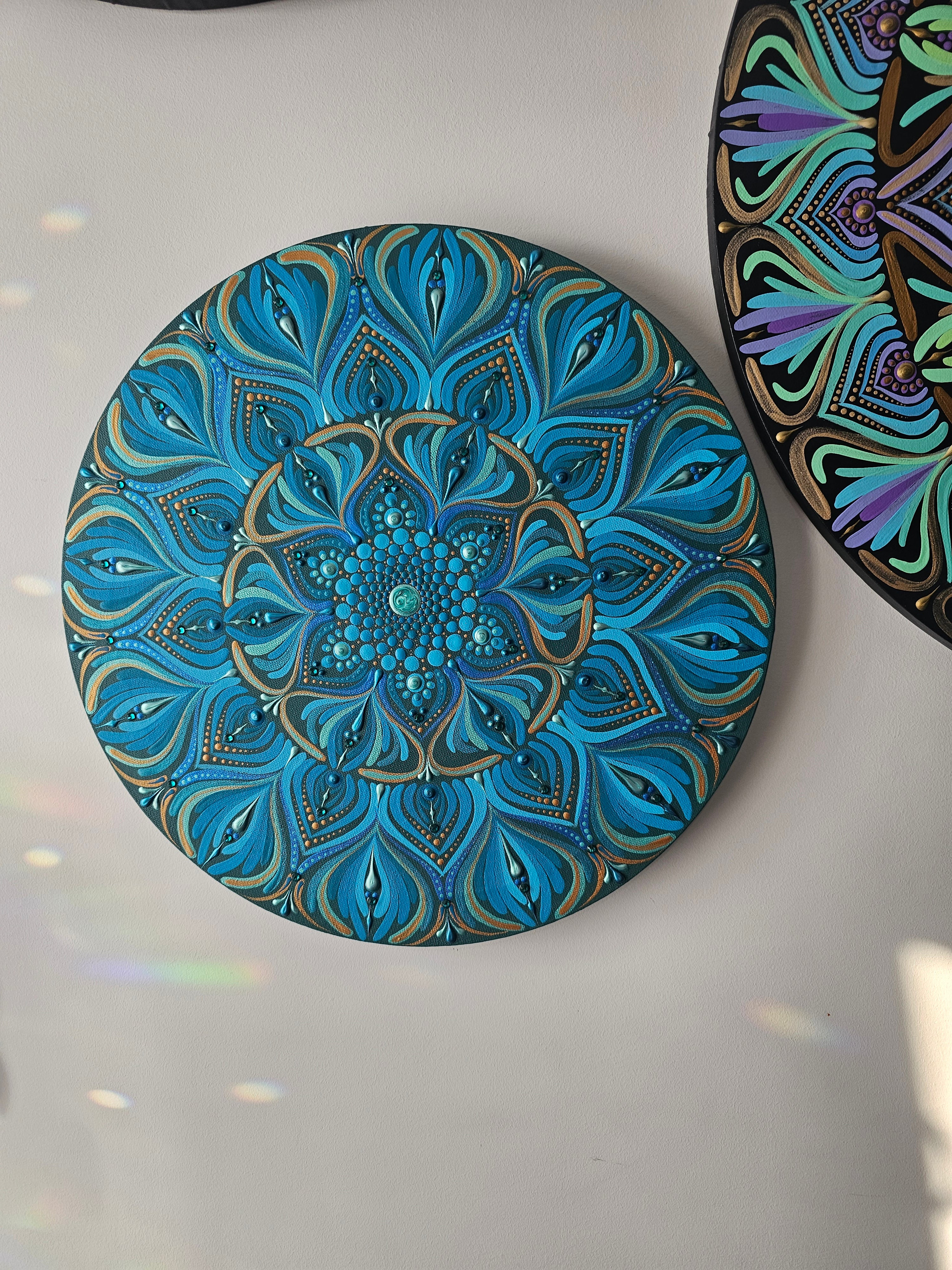 Larmes de sirène. Afficher au centre holistique l'Harmonie.