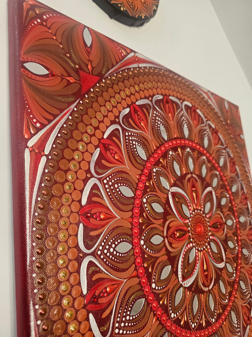 L'étreinte du Phénix. Afficher au centre holistique l'Harmonie.