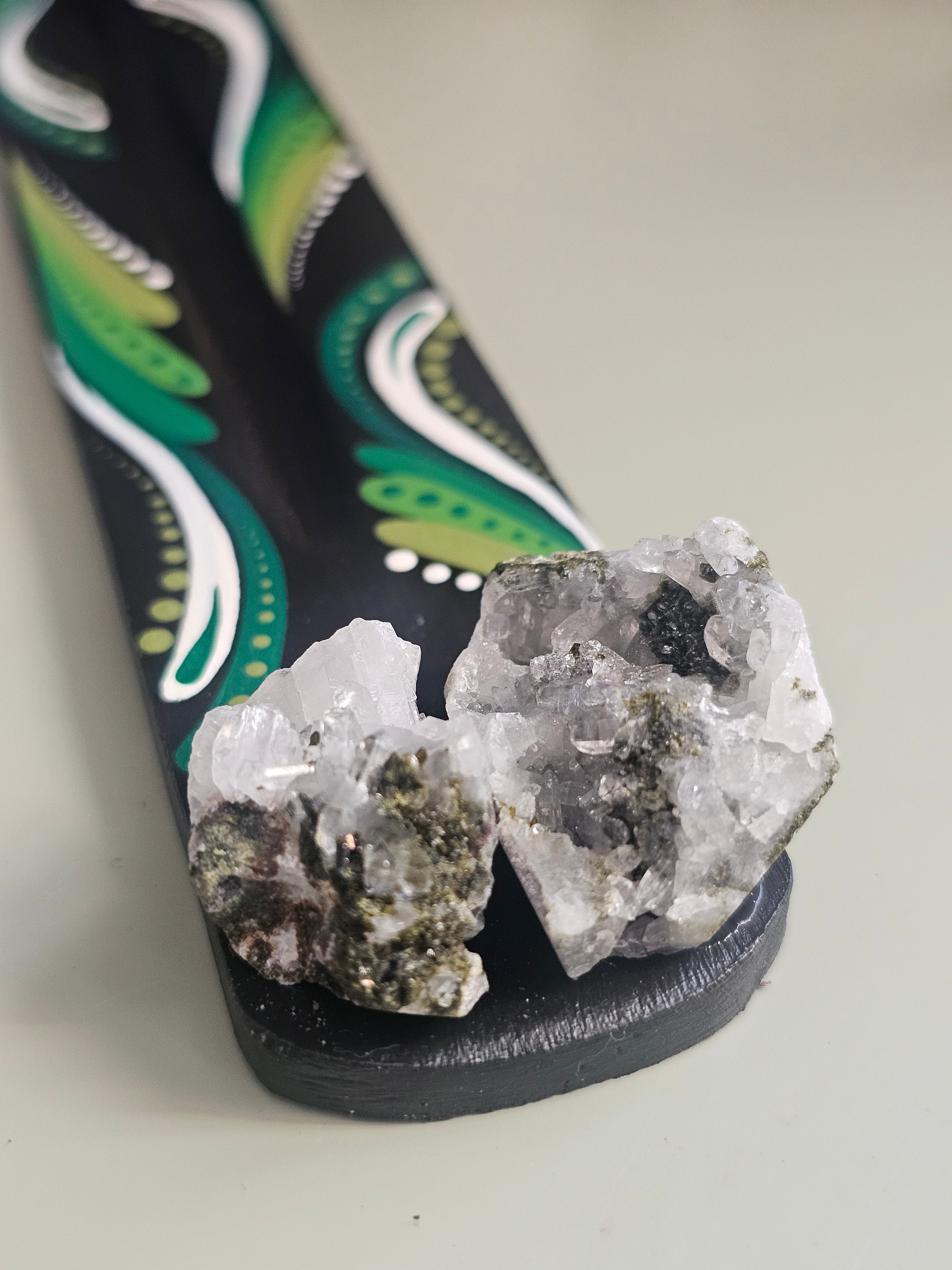 Incense burner with epidote on quartz